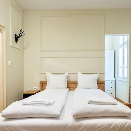 Apartpro Apartments, Велико-Тырново Экстерьер фото