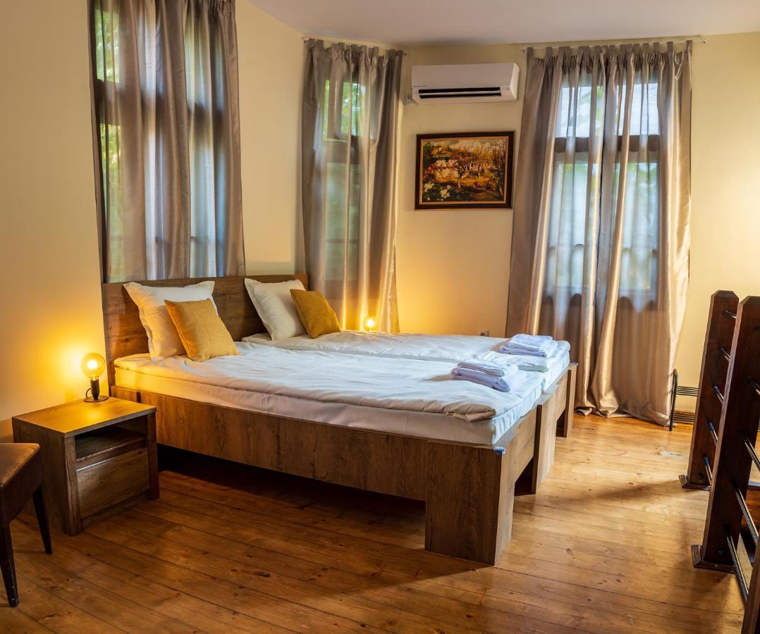 Apartpro Apartments, Велико-Тырново Экстерьер фото