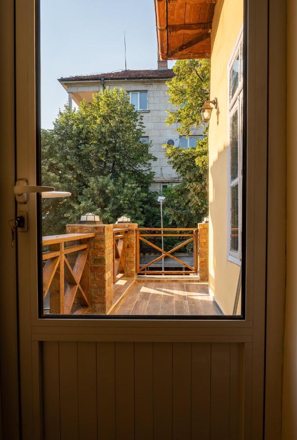 Apartpro Apartments, Велико-Тырново Экстерьер фото