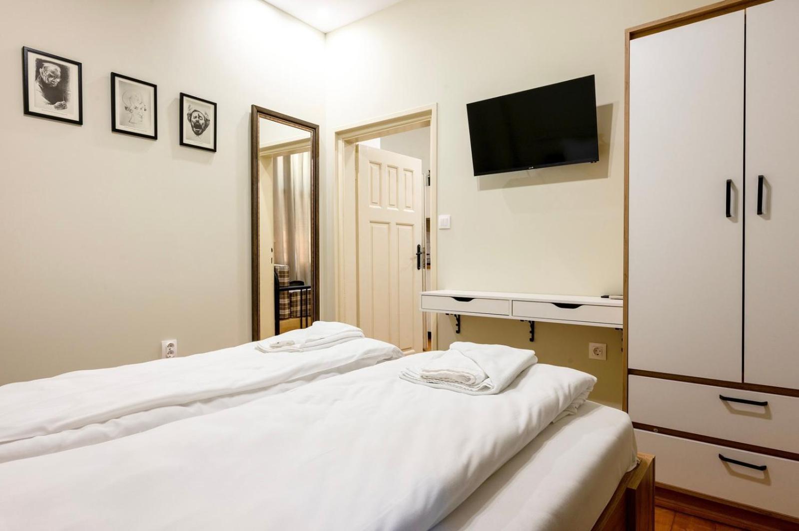 Apartpro Apartments, Велико-Тырново Экстерьер фото